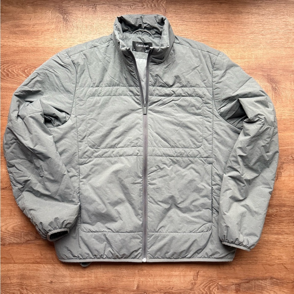 Calvin Klein Men's Light Grey Quilted Puffer Jacket